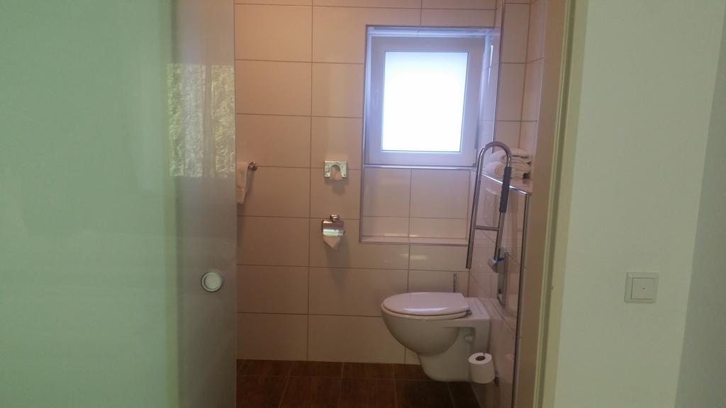 Cityhotel Ahlen Garni Zimmer foto